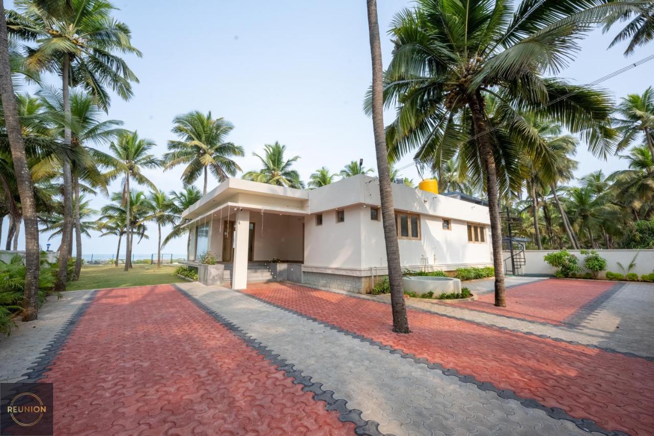 Reunion Ocean Elite - Beach House Udupi Esterno foto